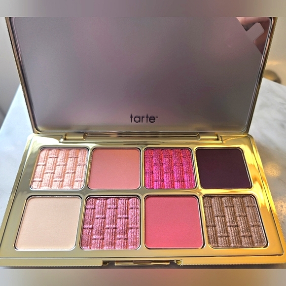 Tarte (Set Of 2) Palettes, 18 Shimmery And Matte Gold, Nude, And Pink Eyeshadows - Picture 4 of 8